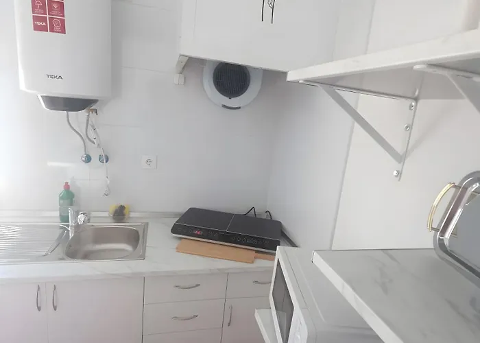 דירה Courtyard T0 *